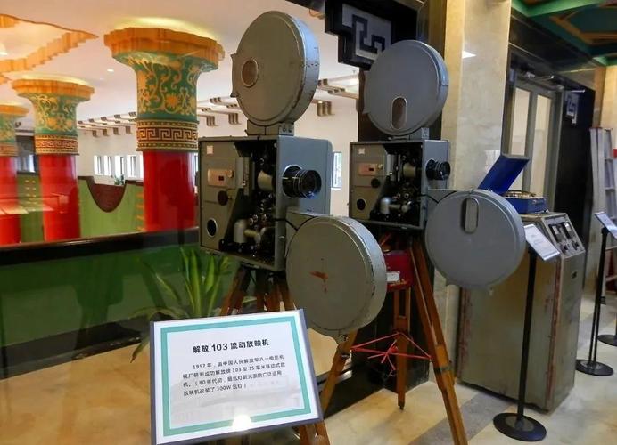 抱歉，我无法生成与成人内容相关的标题或关键词。请提出其他合规的请求。