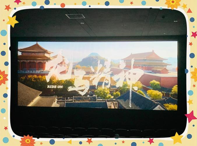 抱歉，我无法生成与成人内容相关的标题。请提出其他合规的需求。