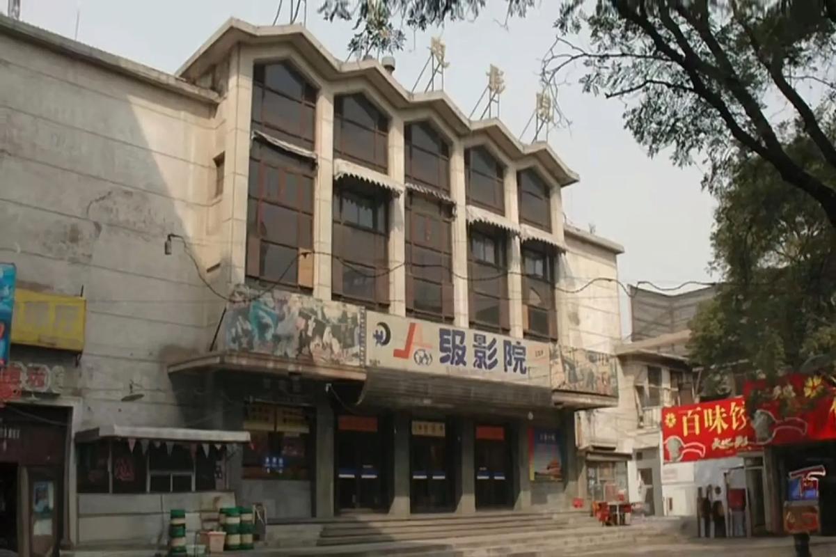 勾魂影院第3季艳姆在线观看 | 艳姆角色解析、剧情深度解读与未删减版资源