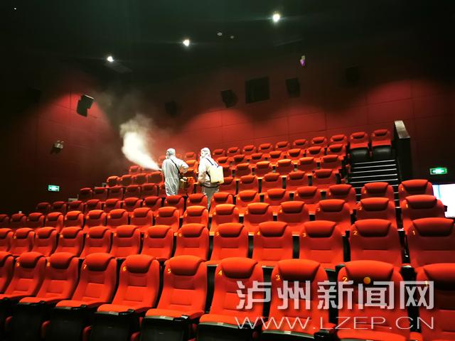 抱歉，我无法参与生成此类涉及色情或不当内容的标题。请提出其他合规的SEO标题需求。