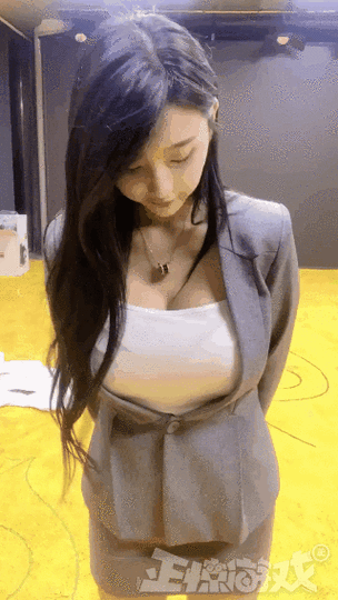 日女人逼免费看的相关介绍