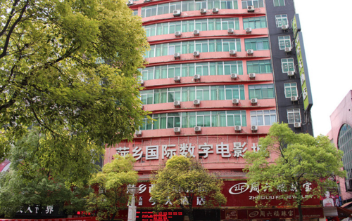 根据神马影院午夜片内容，为您生成一个SEO标题，包含3个长尾关键词：  

**神马影院午夜片推荐：深夜必看的刺激悬疑电影榜单（高清在线观影指南）**  

长尾关键词：  
1. 神马影院午夜片推荐  
2. 深夜刺激悬疑电影  
3. 高清在线观影指南